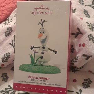 NIB Hallmark Disney Frozen Olaf Ornament